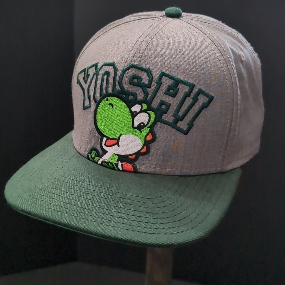 Yoshi Gray / Green Super Mario Bros.Flat Bill, Snapback Hat.